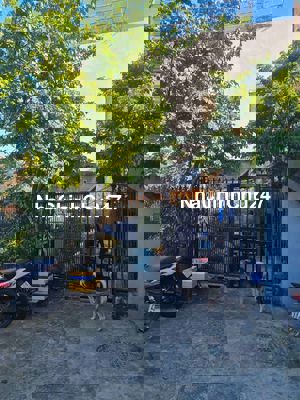 Chủ cần bán đất tặng nhà cấp 4 kiệt trần hoành NHS TPĐN