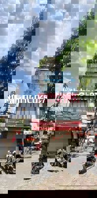 Tôi cần bán gấp nhà mặt phố Trường Chinh căn góc, 5tầng full nội thất