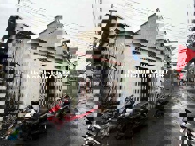 Chủ gởi bán căn nhà cấp 4 cũ p.hoá an,5x17,7=82m2,thổ cư 100%,đường 5m