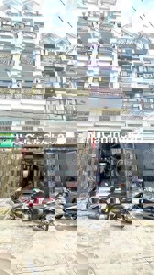 Bán nhà chính chủ 5 tầng full nội thất đường Trương Thị Hoa giáp Gò Va