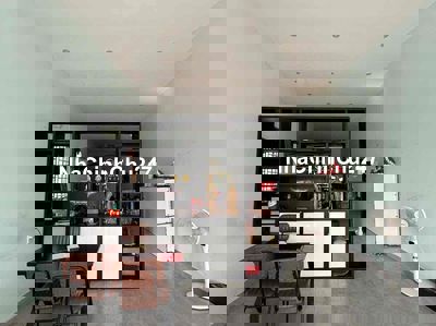 Chính chủ bán nhà cấp 4 mặt tiền đường Diên Hồng