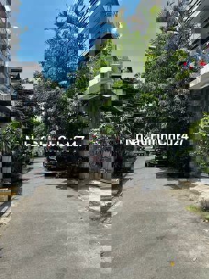 Bán đất chính chủ Trần Não Q2 - 8*16m - sổ riêng - thổ cư- Giá 17.9 tỷ