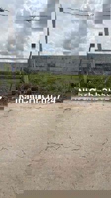 em chính chủ cần bán gấp miếng đất bgang 5 dài 34 mặt tiền đường