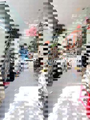 Nhà vi bằng chính chủ bán nhanh giấy tờ đầy đủ đóng thuế đất hàng năm