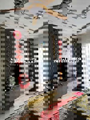 Chính chủ g bán căn 3pn 2wc full nội thất giá rẻ