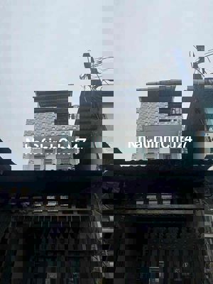 ✅✅ NHÀ SỔ RIÊNG. HÓC MÔN CHỦ CẦN BÁN NHÀ ĐẸP SÁT NGÃ TƯ HÓC MÔN