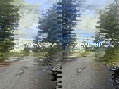 chính chủ gửi bán lô đất A14 235m mặt tiền 16m đường 10m5