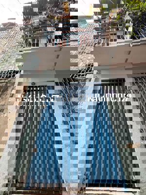 Chính chủ bán nhà nhỏ