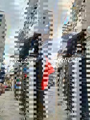 NHÀ 3 TẦNG ,6PN , HXH, TÂN PHÚ , SỔ CHÍNH CHỦ, HOÀN CÔNG ĐỦ , HƠN 6 TỶ