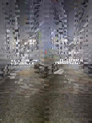 Nhà Phú hoà đường oto 2pn chủ cần bán gấp chỉ 2ti650