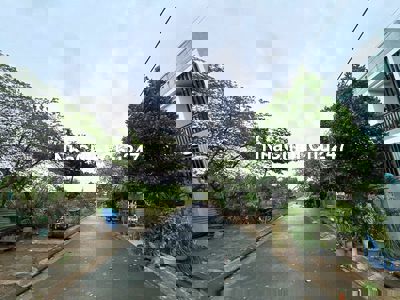 BÁN NHANH 4 LÔ ĐẤT LIỀN KỀ NGAY ĐÔNG KHỞI CHÍNH CHỦ.