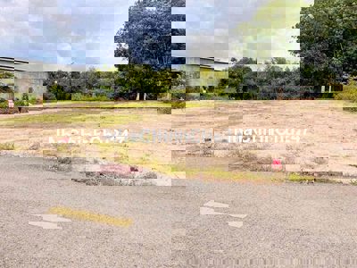 Chính chủ bán 200m2 mặt nhựa ngay chợ Trừ Văn Thố 650tr