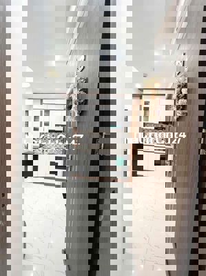 CHÍNH CHỦ NHÀ BÁN CĂN 2 NGỦ CÓ SỔ RIÊNG MẶT PHỐ NGAY THƯỢNG ĐÌNH