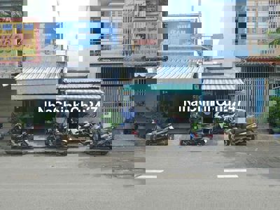 CHÍNH CHỦ BÁN GẤP CĂN CẤP 3 MẶT TIỀN ĐƯỜNG HIỀN VƯƠNG, TÂN PHÚ