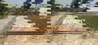 Bán đất hậu nghĩa 100m2 lô góc 2mt chính chủ 850tr