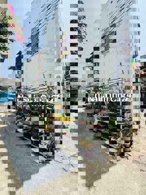 Chính chủ gửi bán căn nhà q12 tất cả aec có kèo cáp kèo hoa hồng 30tr