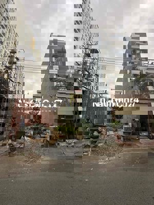 chính chủ cần bán lô đất gần trường học dĩ an c