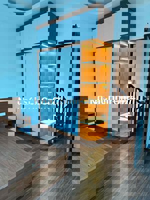 Chính chủ bán nhà Vĩnh Ninh 80m,mặt tiền rộng,4 tầng.View thoáng sáng