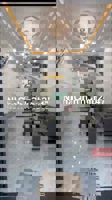 CHỦ CẦN BÁN GẤP NHÀ NGAY PHẠM VĂN HAI 4 TẦNG BTCT  SỔ ĐẸP NHỈNH 7 TỶ .