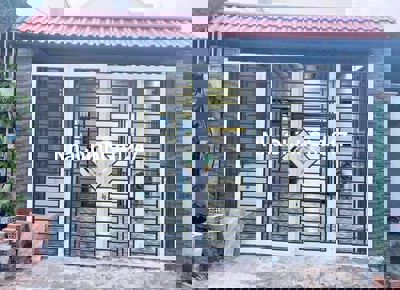 NHÀ CHÍNH CHỦ THANH LÝ PHÁT MÃI , SHR , GIÁ CHỈ 1 TỶ 650 .