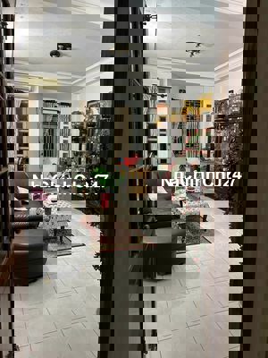 BÁN NHÀ ĐẸP HXH 134 THÀNH THÁI, P.12, Q.10 – NHÀ CHÍNH CHỦ LÂU NĂM