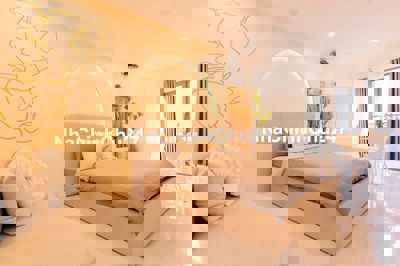 Chính chủ bán nhà Tam Trinh 95m2 7 tầng 25 phòng đường ô tô, giá 28 tỷ