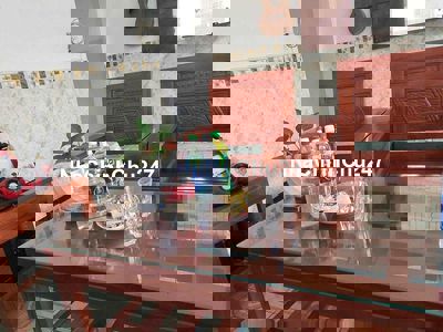 Nhà 2 Mặt Kiệt 1120 Trường Chinh dt 95m