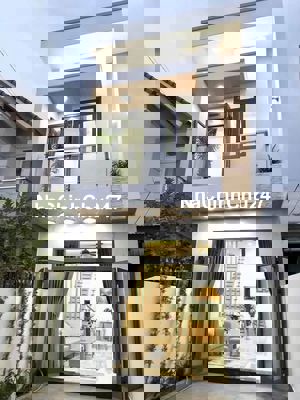 CHỦ CẦN TIỀN BÁN NHANH NHÀ 1T1L - NGAY UYÊN HƯNG - SỔ HỒNG RIÊNG