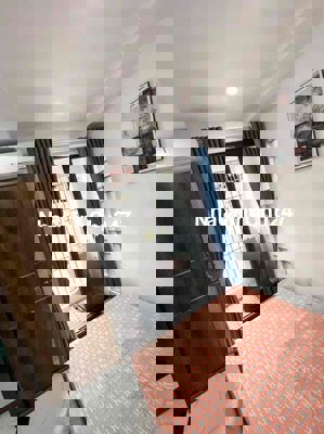 Chính chủ bán nhà Ngọc Hà- Hoàng Hoa Thám. Ba Đình. Hà Nội 21m x 5,5 t