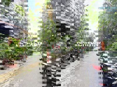 Chính chủ bán nhà mặt tiền Hải Châu