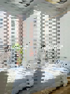 CHÍNH CHỦ BAN CÔNG PHAN ĐĂNG LƯU FULL NT THANG MÁY Ở LIỀN SIÊU THOÁNG