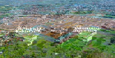 Bán nhanh lô đất ngay gần cổng chính Hùng Vương, dân cư đông đúc