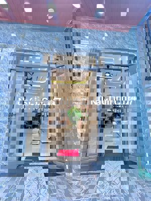 NHÀ CẤP 4 MỚI XÂY CHÍNH CHỦ SỔ RIÊNG 1 TỶ 650 TRIỆU (KHÔNG PHÁT SINH)