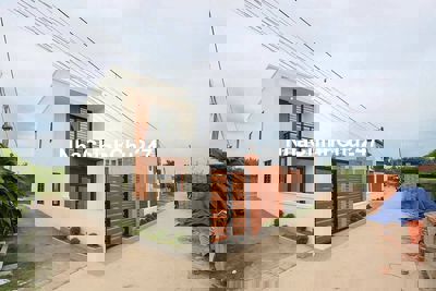 Định cư Mỹ chủ bán căn nhà lầu 2 mặt tiền 5x20ngay trung tâm Biên Hoà