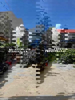 Chính chủ bán lô góc 1,4x tỷ 46m2 ngang4,5m ngõ 3m thông tại Phạm Hải