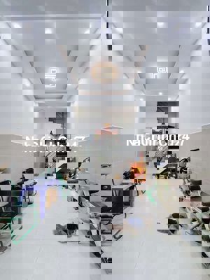 (GIÁ TỐT) NHÀ MỚI ĐẸP 1 ĐỜI CHỦ, 2 TẦNG 2PN KDC HIỆN HỮU - P.15 Q4