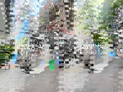 Bán nhà chính chủ - Kế KDC Him Lam - P.Tân Hưng - 4 Tầng BTCT - SHR.