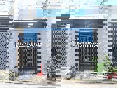 Nhà cấp 4 nguyên căn, chính chủ 52m2. Đường Võ Văn Hát. Quận 9(cũ)