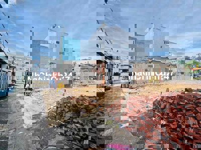 chính chủ cần bán đất kiệt oto sau lưng bến xe trung tâm Đà nẵng