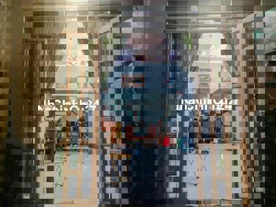 nhà chính chủ 2 mặt tiền cho AE môi giới chạy phụ ạ