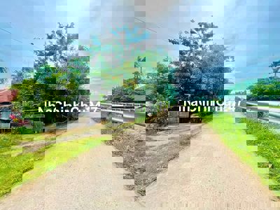 (Chính chủ) đất mặt tiền Kênh Đông, 270,3m2, có thổ cư, chỉ 2.4 tỷ