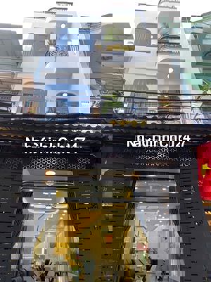 Chủ gửi bán căn 48.9m² Phạm Văn Hai, Tân Bình gần chợ. Xây trệt 3 lầu