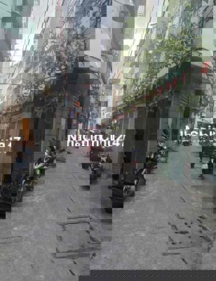 Tôi là chủ nhà cần bán nhà hẻm xe hơi cách mạng tháng tám