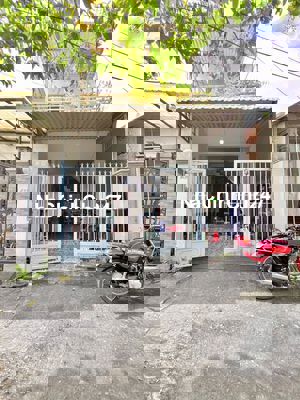 Chủ bán lỗ cắt lãi-Ngộp ngân hàng bán tháo nhà Tân Phú Trung 1,050 tỉ