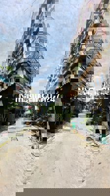 CHỦ KẸT TIỀN CẦN BÁN CĂN NHÀ PHỐ NGUYỄN ẢNH THỦ TÂN CHÁNH HIỆP Q12 HCM