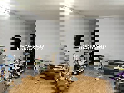 Chính chủ bán căn hộ 8X Đầm Sen 47m2, 1 phòng ngủ, có sổ hồng