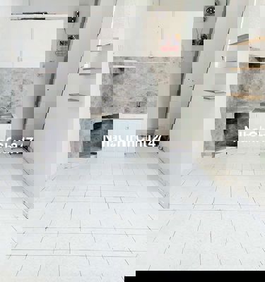 Chính chủ NHÀ 2 BAN CÔNG THOÁNG MÁT, PHAN VĂN TRỊ.