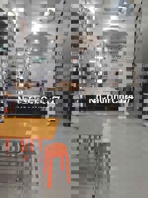 HÀNG NÓNG Chính Chủ bán nhà Mặt tiền Khu D, 64/1E,phường 25 . B.Thạnh