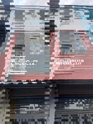 chính chủ cần bán 1trêt 2lâu 3pn