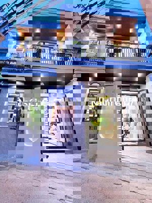 BIỆT THỰ CHỦ XÂY TÂM ĐẮC NHƯNG DO GIA ĐÌNH CÓ VIỆC NÊN BÁN LẠI NHANH